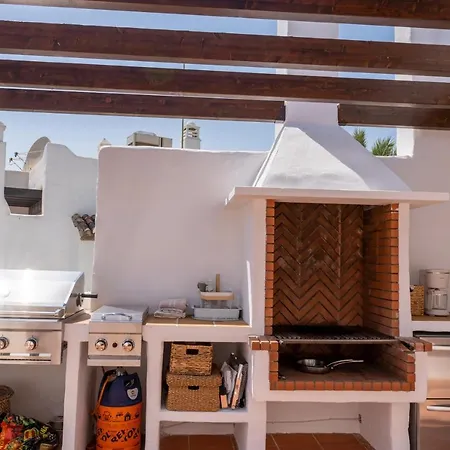 Luxurious Penthouse In Ventura Del Mar Puerto Banus Lägenhet *