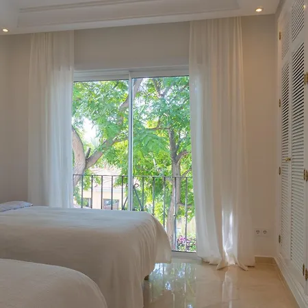 Lägenhet Luxurious Penthouse In Ventura Del Mar Puerto Banus