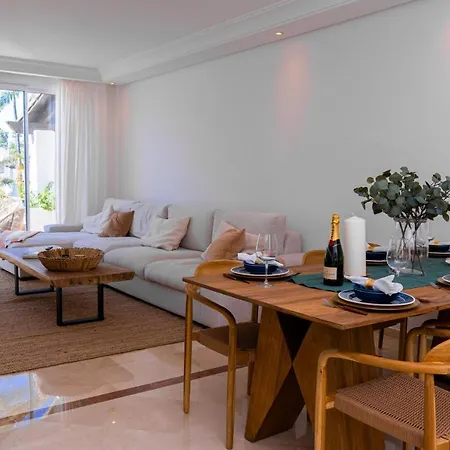 Luxurious Penthouse In Ventura Del Mar Puerto Banus Marbella
