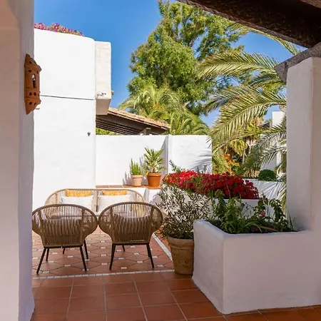 Luxurious Penthouse In Ventura Del Mar Puerto Banus Lägenhet *