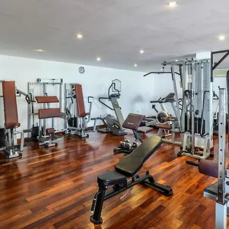 Luxurious Penthouse In Ventura Del Mar Puerto Banus Lägenhet *