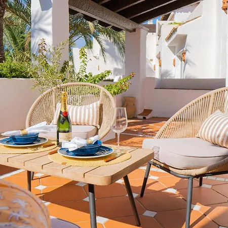 Luxurious Penthouse In Ventura Del Mar Puerto Banus *