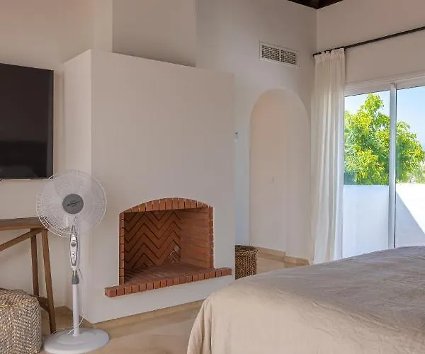 Luxurious Penthouse In Ventura Del Mar Puerto Banus *